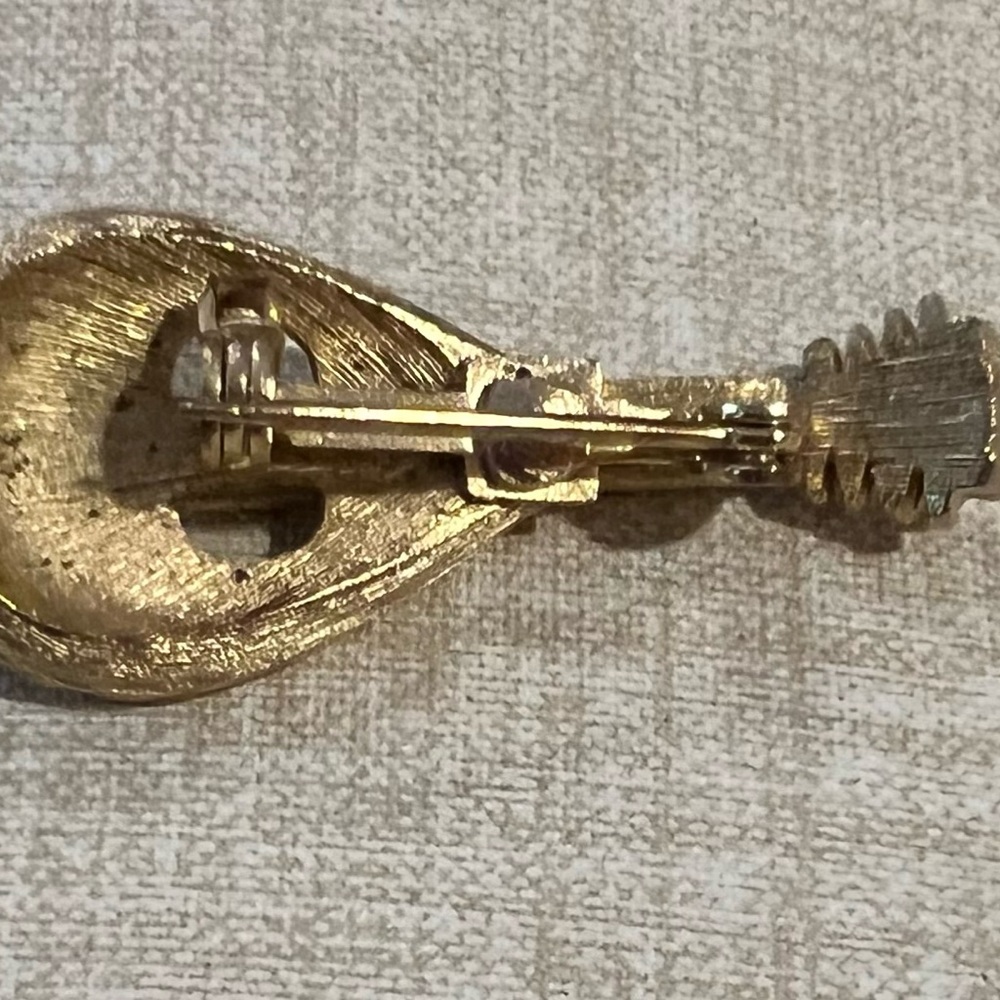Gold String Instrument Brooch with Rhinestones - Picture 2 of 4